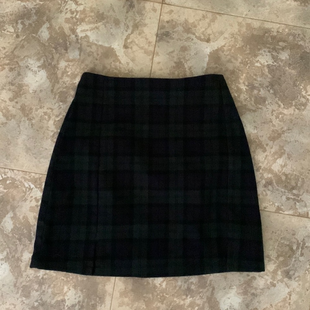 brandy melville plaid skirt